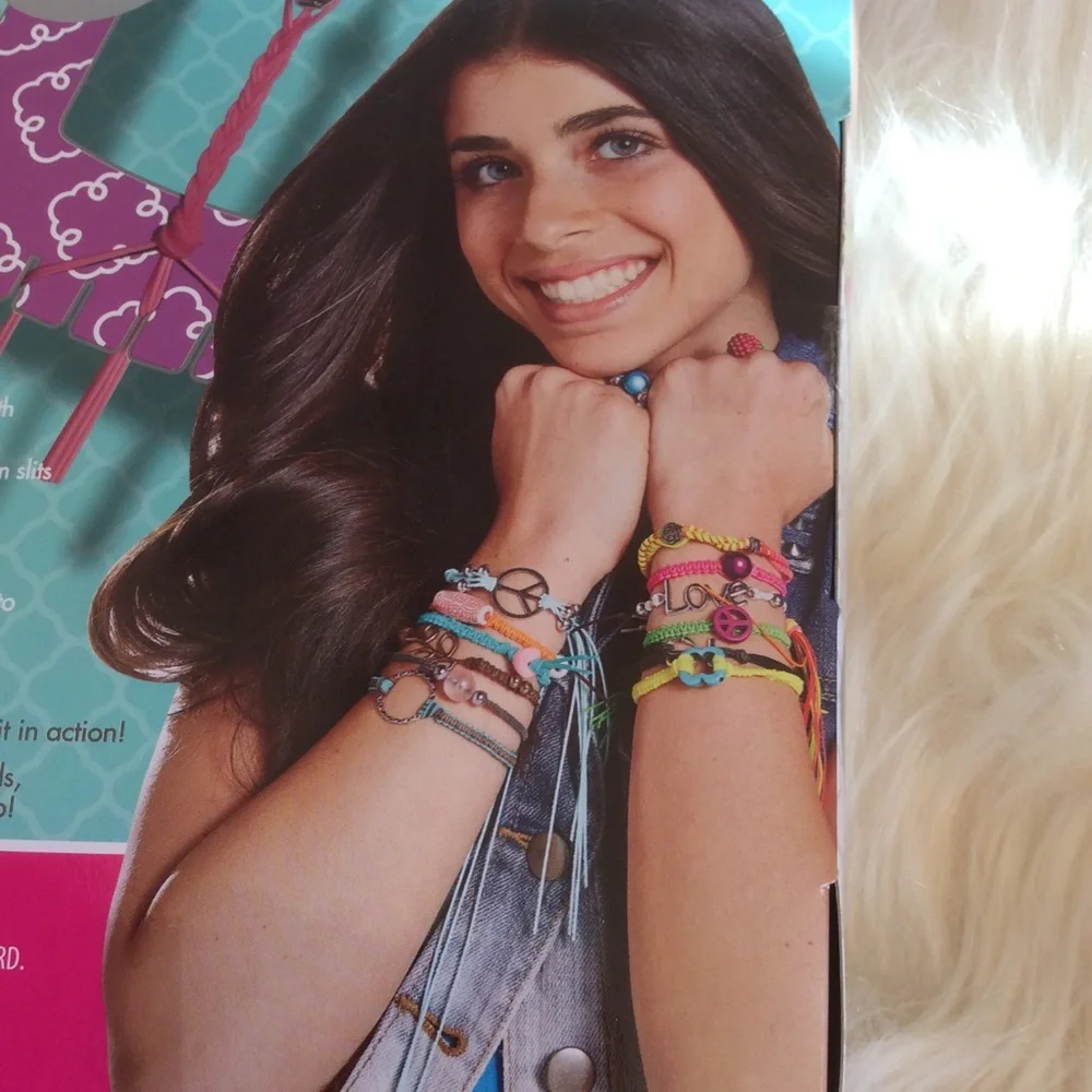 NWOT Make2Wear Designer “Glitter” Strand Bands